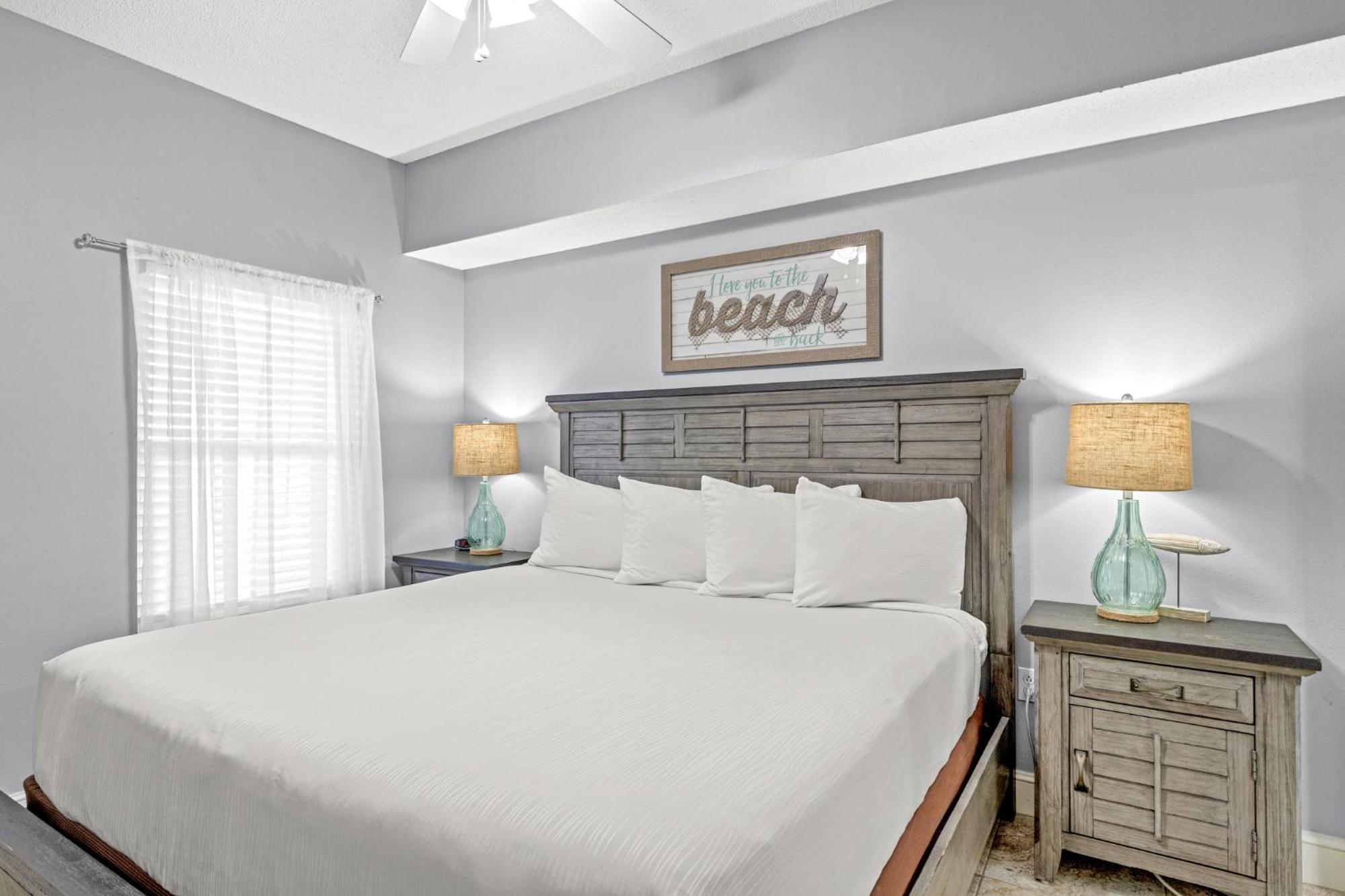 Official Majestic Beach Resort - Over 60 Units - All Ocean Front, Panama City Beach, Fl Eksteriør billede