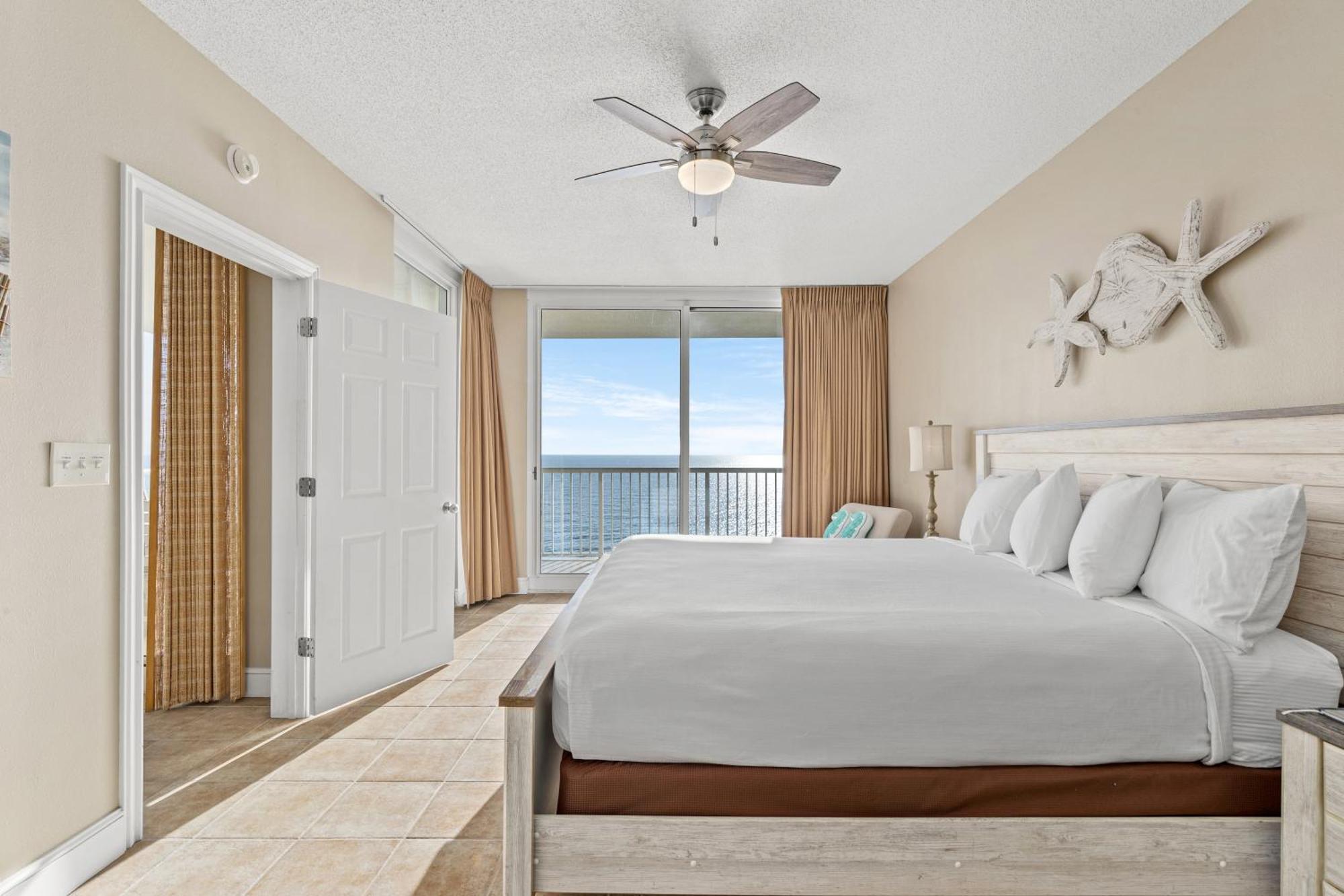 Official Majestic Beach Resort - Over 60 Units - All Ocean Front, Panama City Beach, Fl Værelse billede