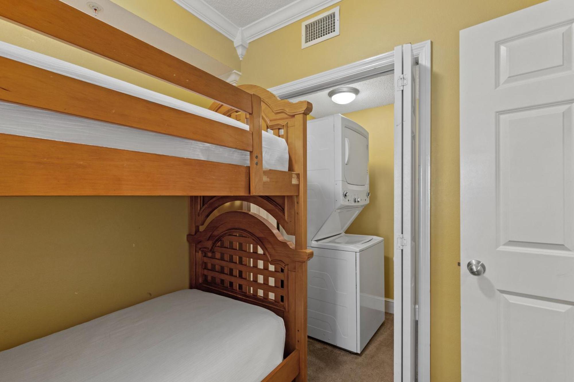Official Majestic Beach Resort - Over 60 Units - All Ocean Front, Panama City Beach, Fl Værelse billede